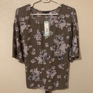 Blue Floral Blouse with 3/4 Sleeves and Rounded Neckline